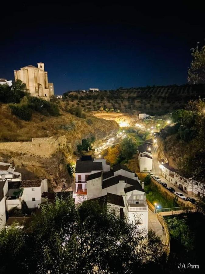 La Casa Del Rio Daire Setenil De Las Bodegas Dış mekan fotoğraf