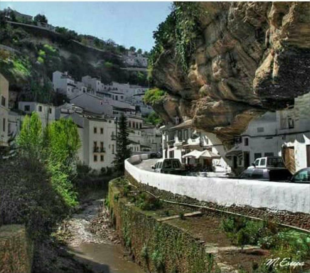 La Casa Del Rio Daire Setenil De Las Bodegas Dış mekan fotoğraf