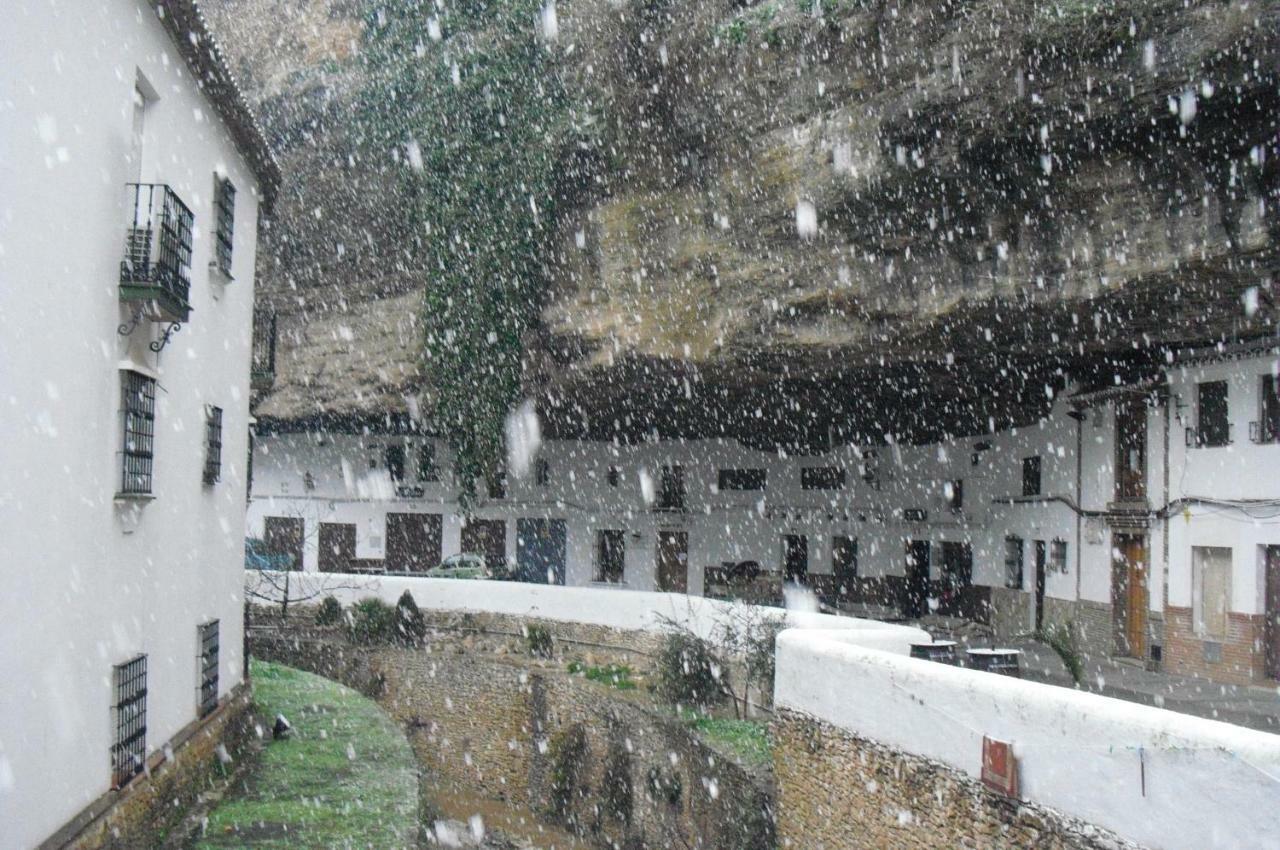 La Casa Del Rio Daire Setenil De Las Bodegas Dış mekan fotoğraf